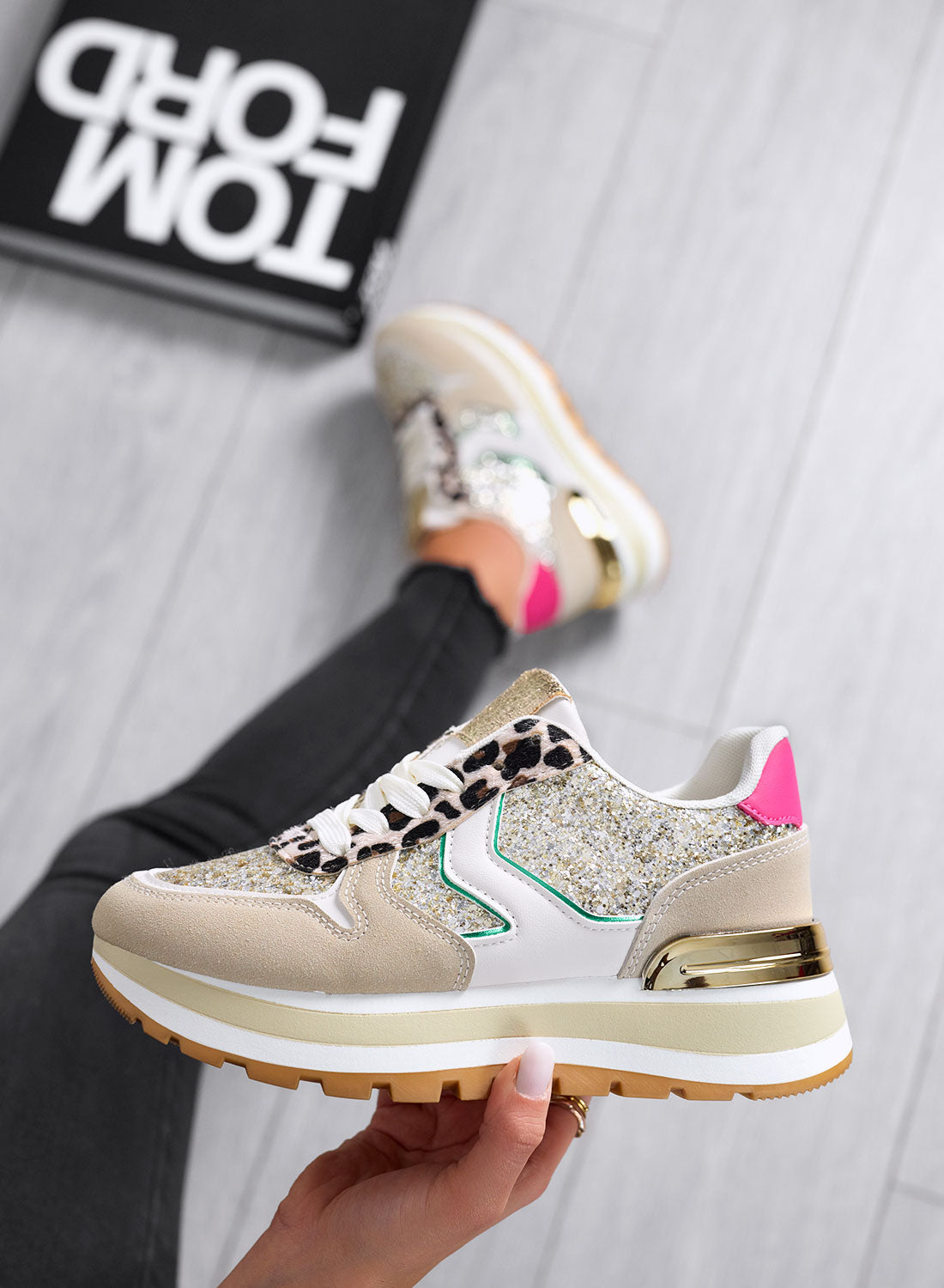 DIXON - Women's beige sneakers with gold glitter and leopard print details
