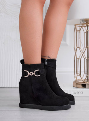 DONER - Black ankle boots with wedge heel and gold jewel embellishment