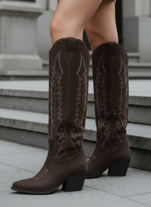 FIORELLA - Brown Texan boots with western stitching and wide heel