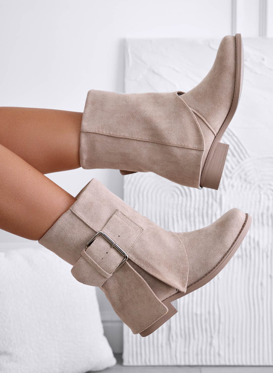 GRAZIELLA - Beige suede ankle boots with buckle