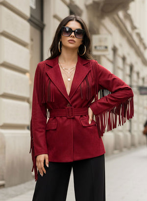 Giacca bordeaux in camoscio con frange e cintura in vita