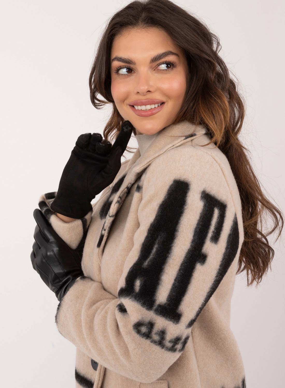 Black gloves with warm velvet lining