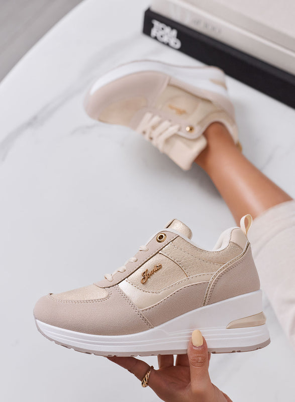 HOLLY - Sneakers Donna beige con Zeppa e Dettagli oro