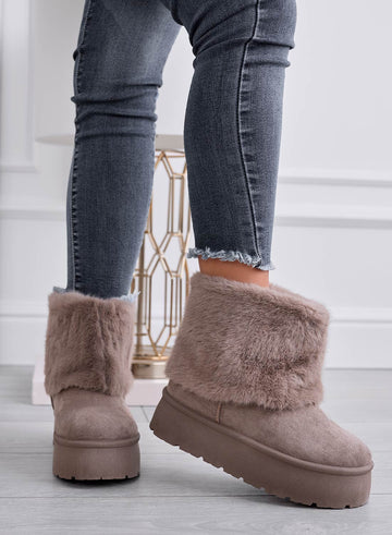 Mud ankle boots with faux fur cuff and padded lining