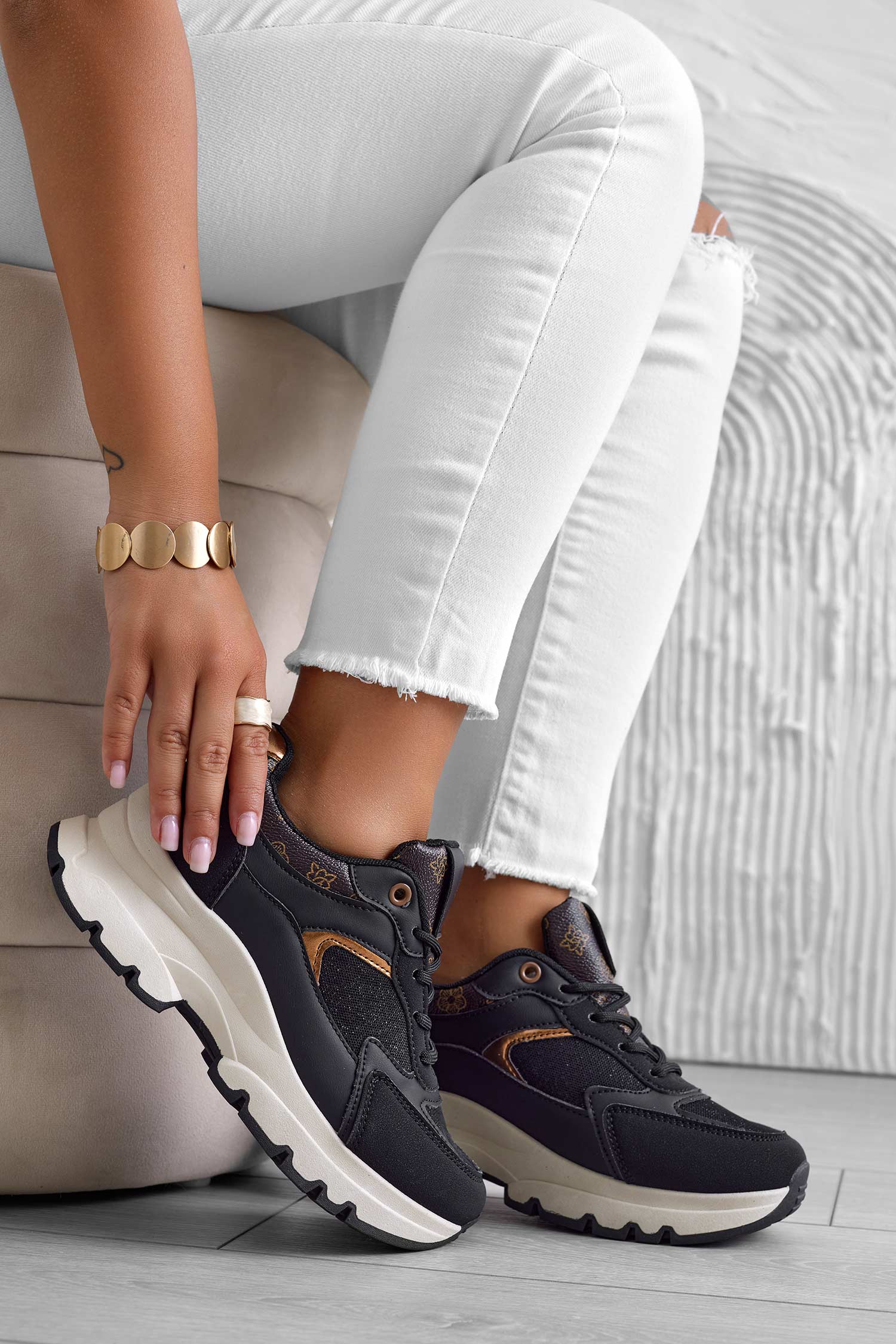 INDY - Sneakers nere con glitter e inserti marroni