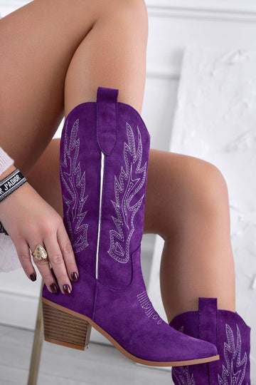Purple camper boots with embroidery