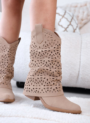 JULY - Stivaletti camperos fango scamosciati traforati con risvolto