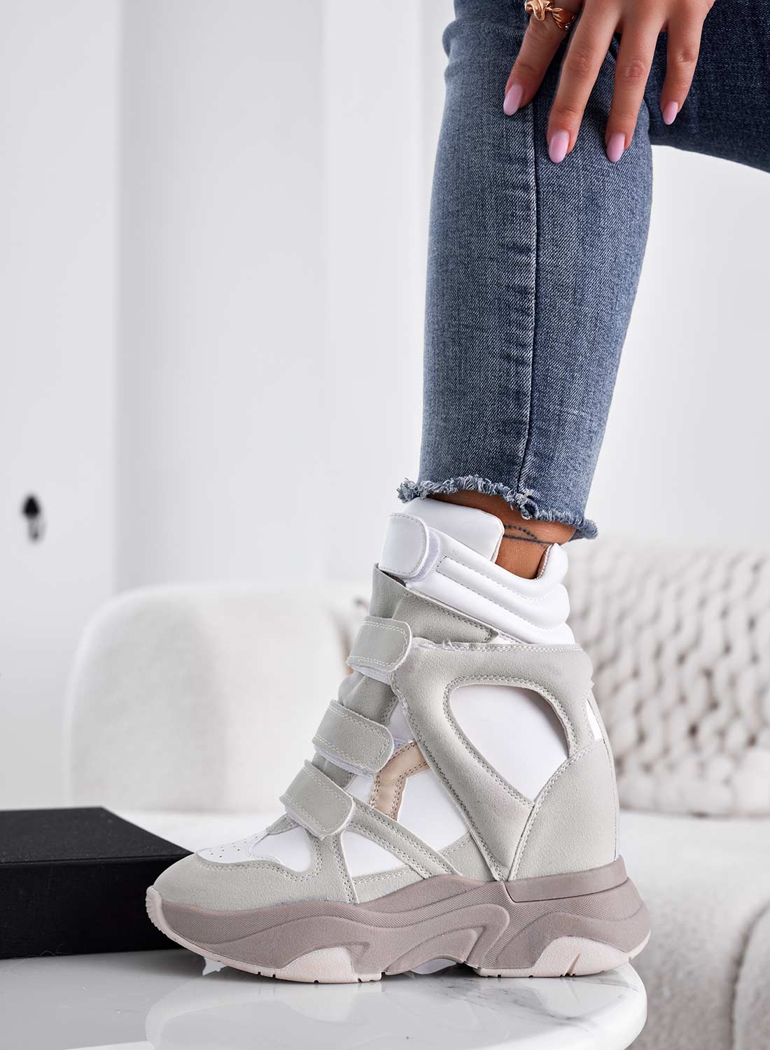 LAUREN - Ice white sneakers with internal wedge and Velcro straps