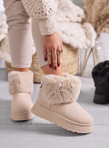 LIAA - Women's beige ankle boots padded with soft fur
