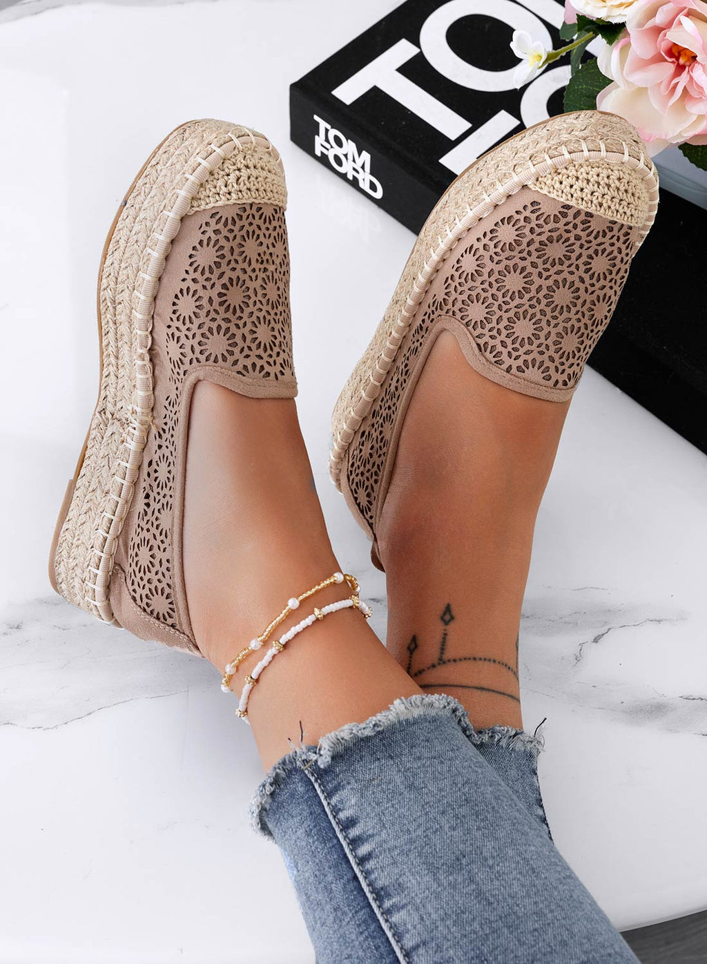 Espadrillas fango ricamate con zeppa