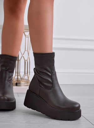 MAGGIE - Brown elastic ankle boots with wedge heel