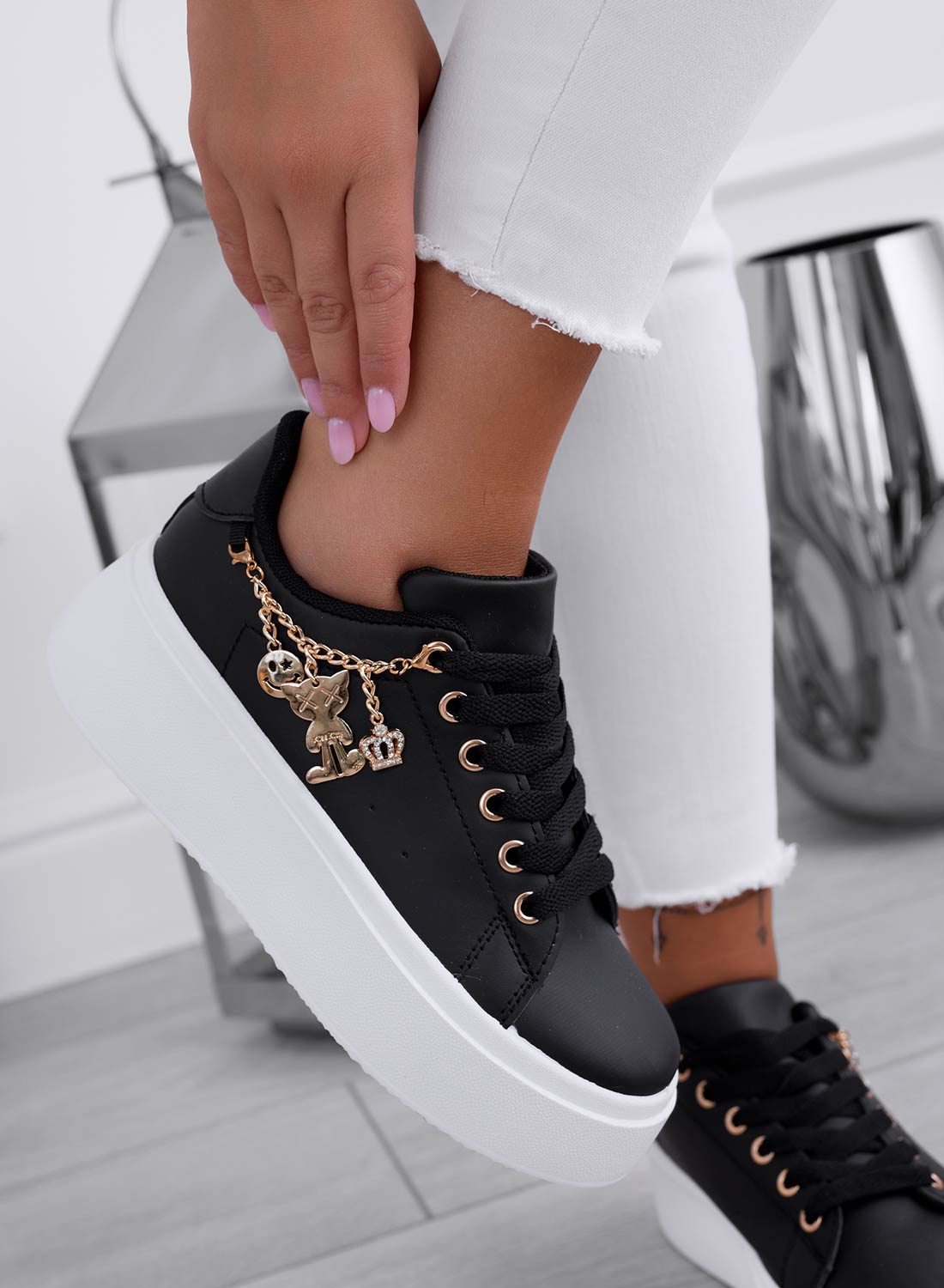 MARBELLA - Black sneakers with chain and gold charms