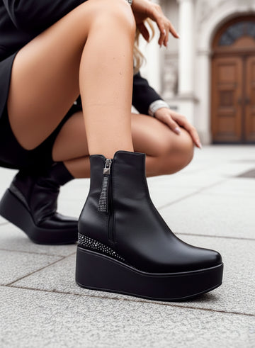 MARGHERITA - Bottines noires à semelle compensée et strass