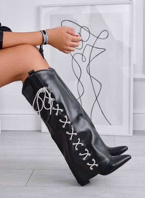 MARY - Black boots with side jewel laces