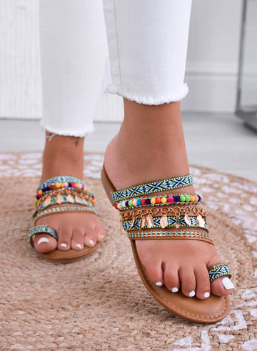 MARYLIN - Camel thong sandals with straps and charms