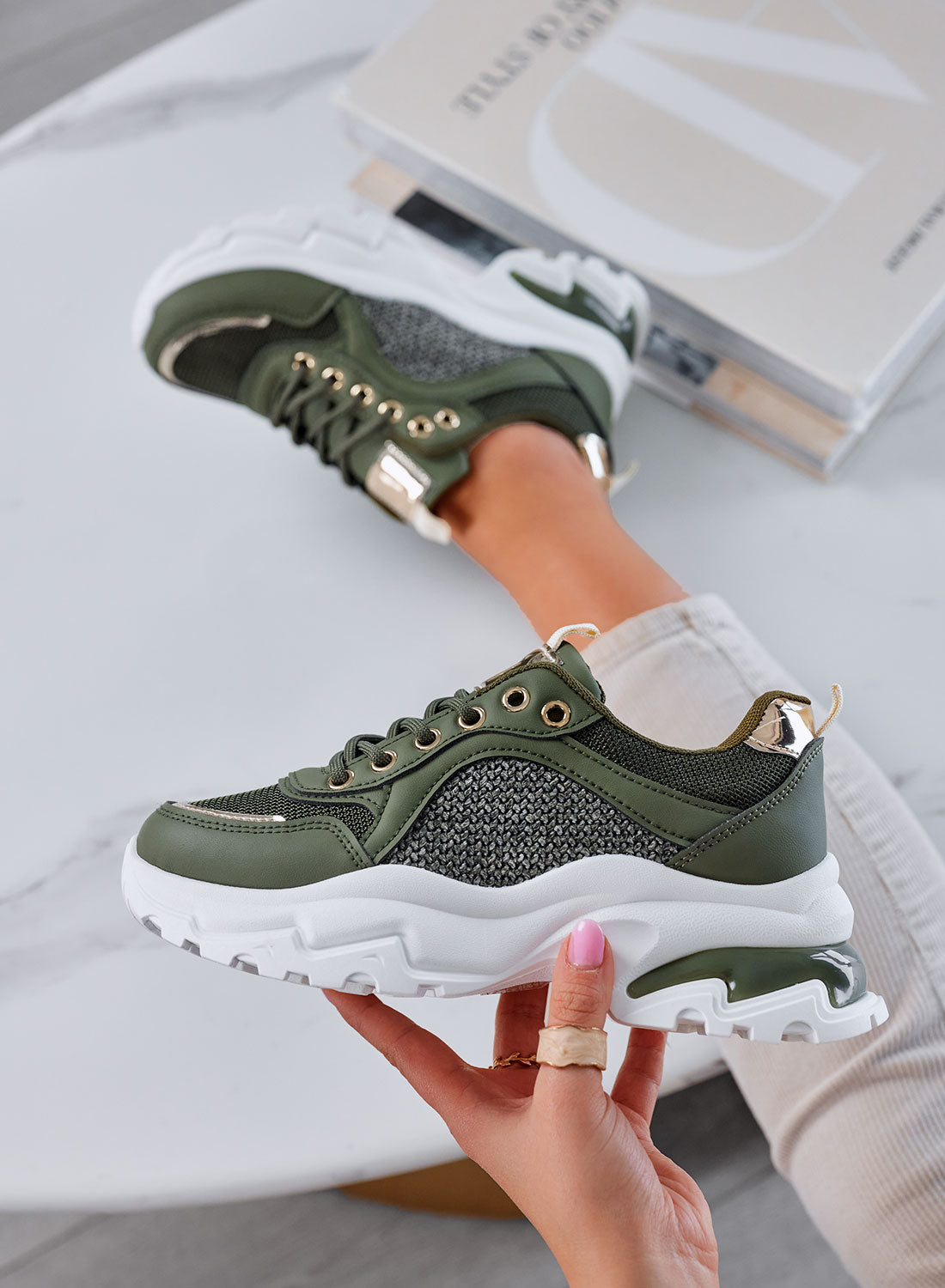 MELITA - Sneakers verdi con inserti in tessuto