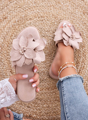 MELODY - Mud slip-on sandals with applied flower