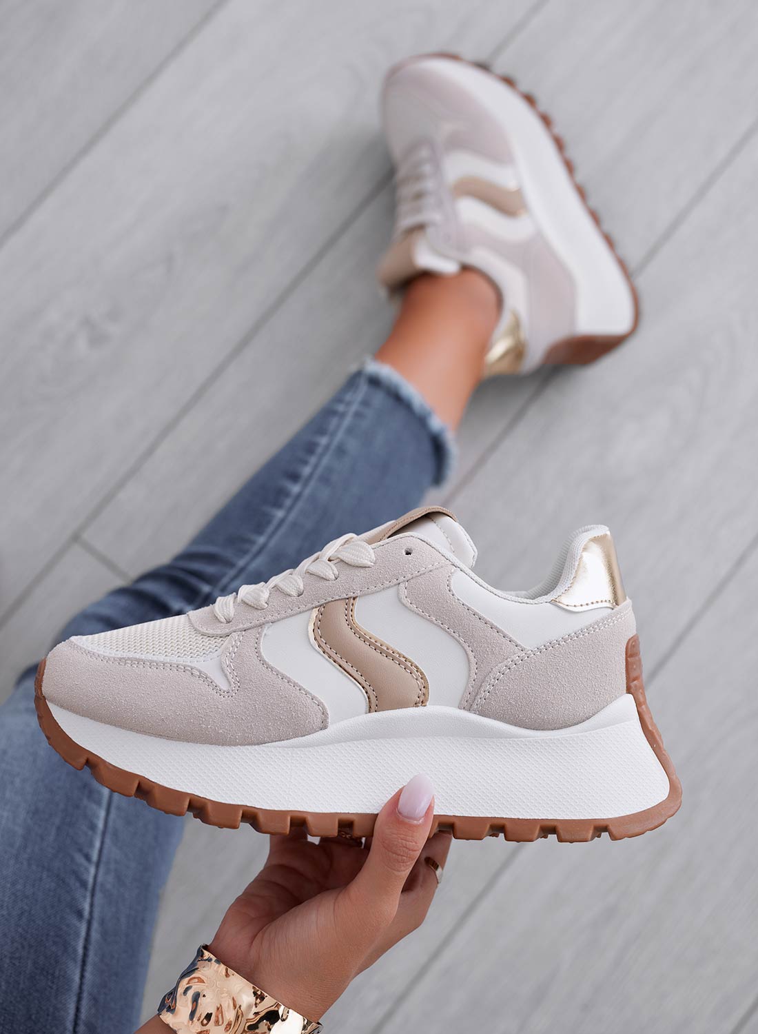 MEME - Sneakers beige con pannelli a contrasto
