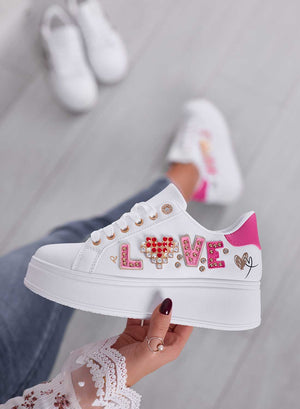 MIRTA - White sneakers with fuchsia heel and "love" lettering