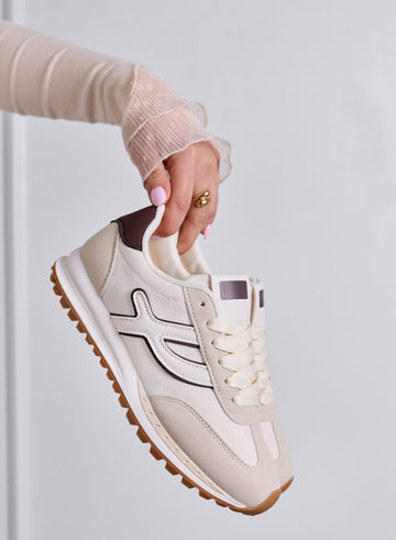 MONICA - Beige sneakers with white inserts and cream laces