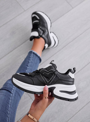 NARA - Black wedge sneakers with heart