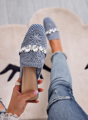 ORIETTA - Blue lace mules with rhinestones and square toe