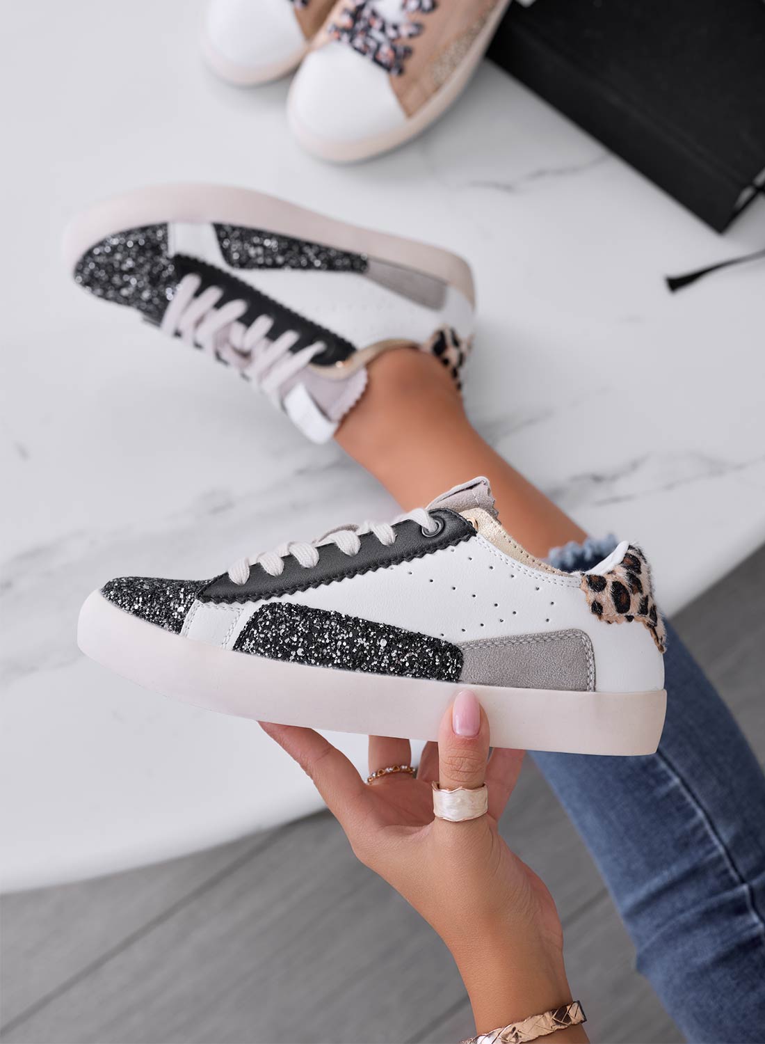 OSCAR - White sneakers with leopard print inserts and black glitter
