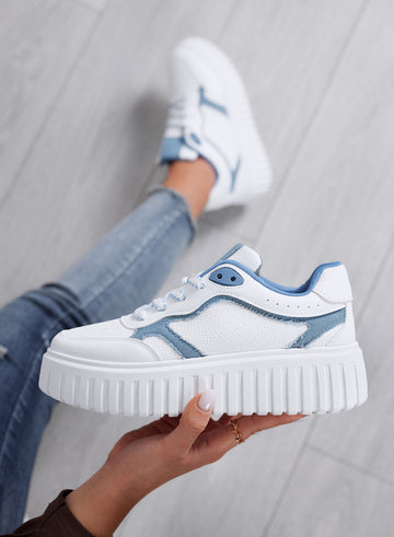 PAMELA - Sneakers bianche platform con dettagli blu jeans