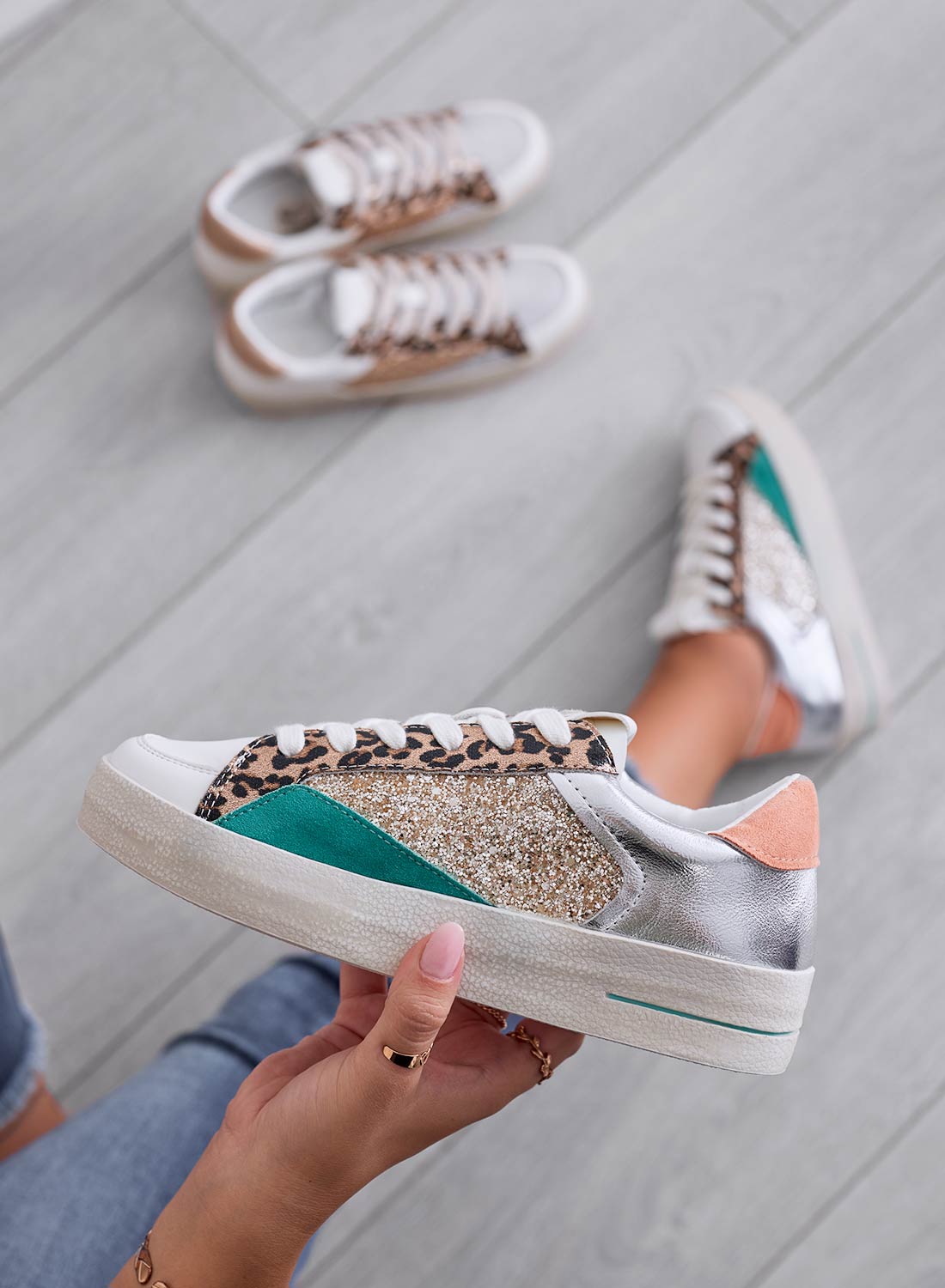 PEPPER - Vintage-style multicolor sneakers with glitter