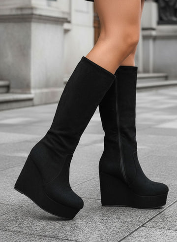 REGINA - Black suede wedge boots