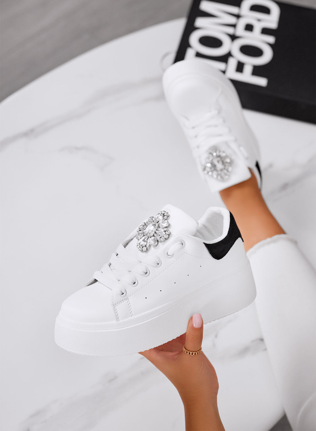 RONNIE - White platform sneakers with black heel and large jeweled flower