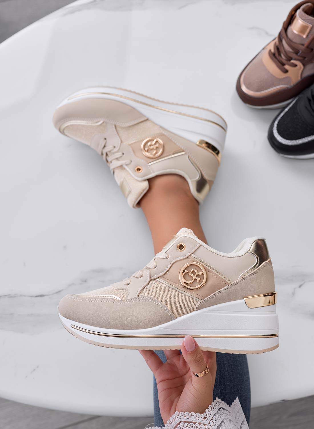 ROSALBA - Beige sneakers with gold laminated inserts
