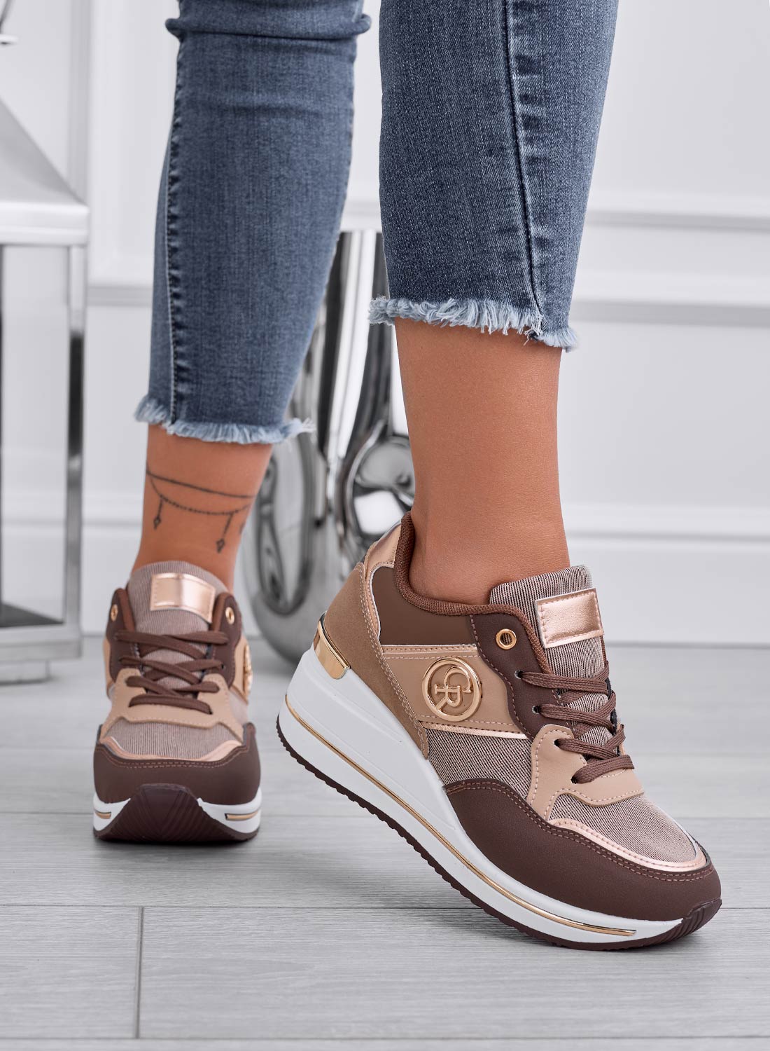 ROSALBA - Brown sneakers with bronze laminated inserts