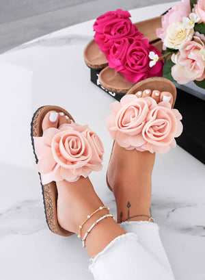 SUMMER - Light pink slide sandals with applied flowers