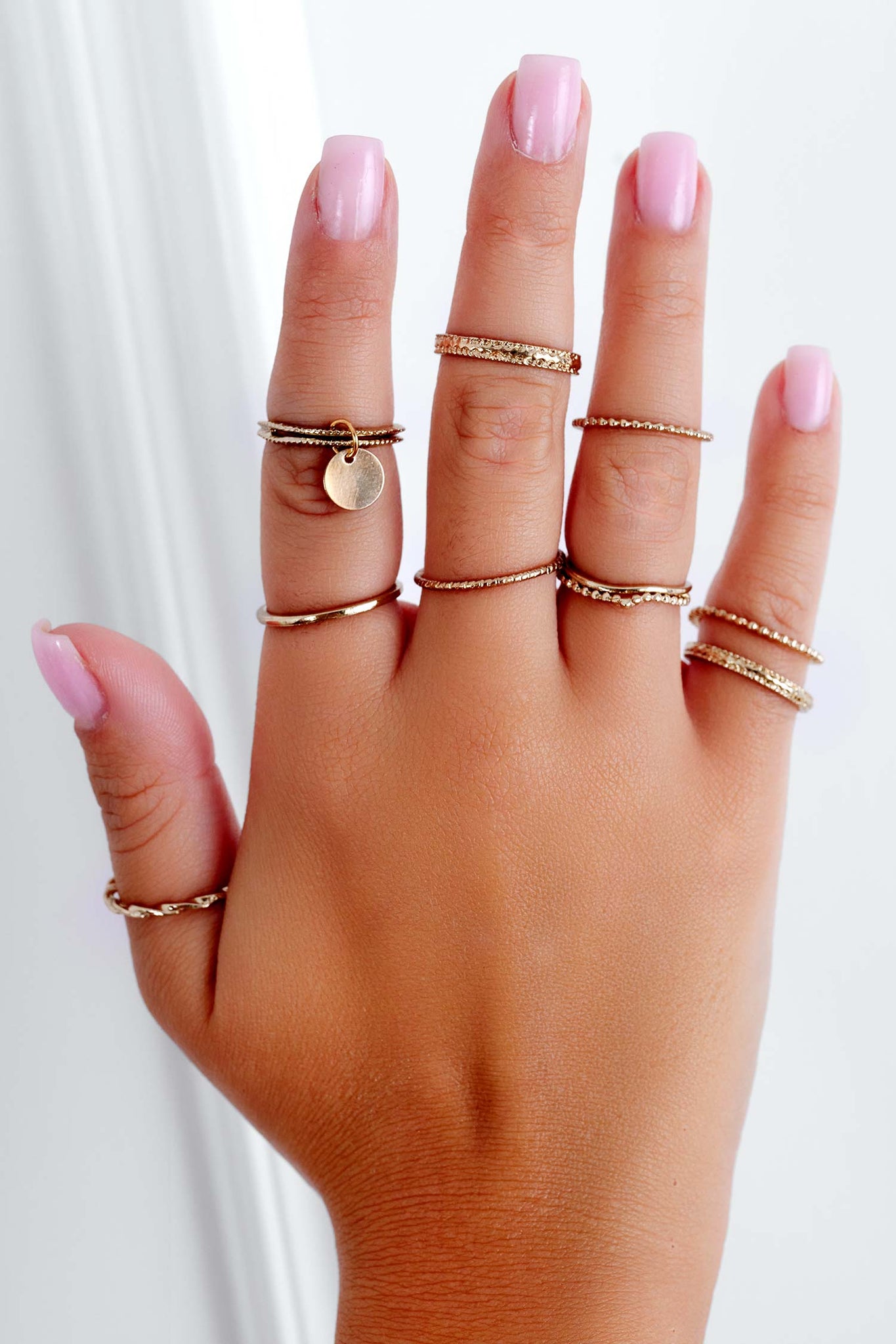 9-piece gold ring set