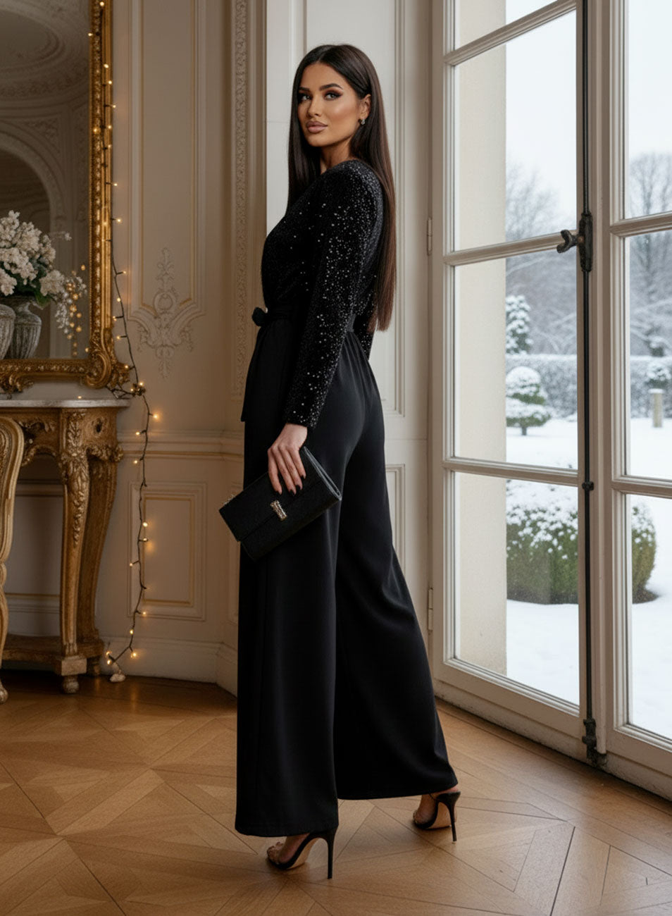 Combinaison longue noire avec top à paillettes