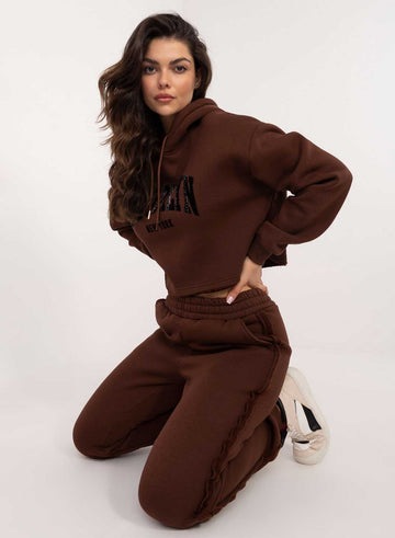 Brown two-piece fleece tracksuit with "Brooklyn" print