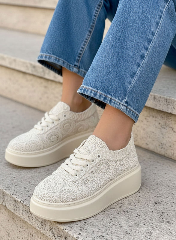 VALERIA - Sneakers platform beige in pizzo con suola alta