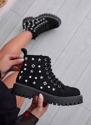 VERONIKA - Black combat ankle boots with pearls and star studs