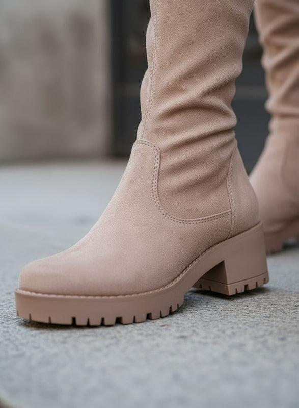 GLORIA - Botas Alexoo beige de ante hasta el muslo