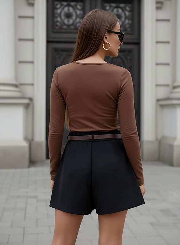 Gonna a pantaloncino nera con cintura