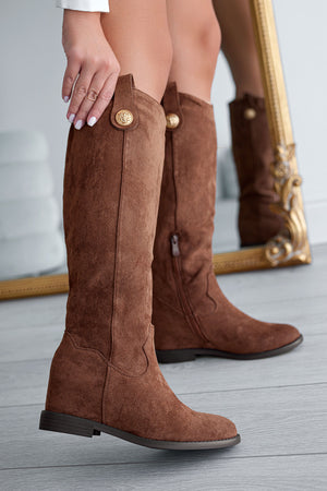 ROYAL - Brown Alexoo boots with internal wedge and gold button