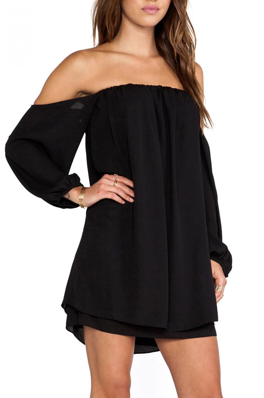Strapless dress in black veil