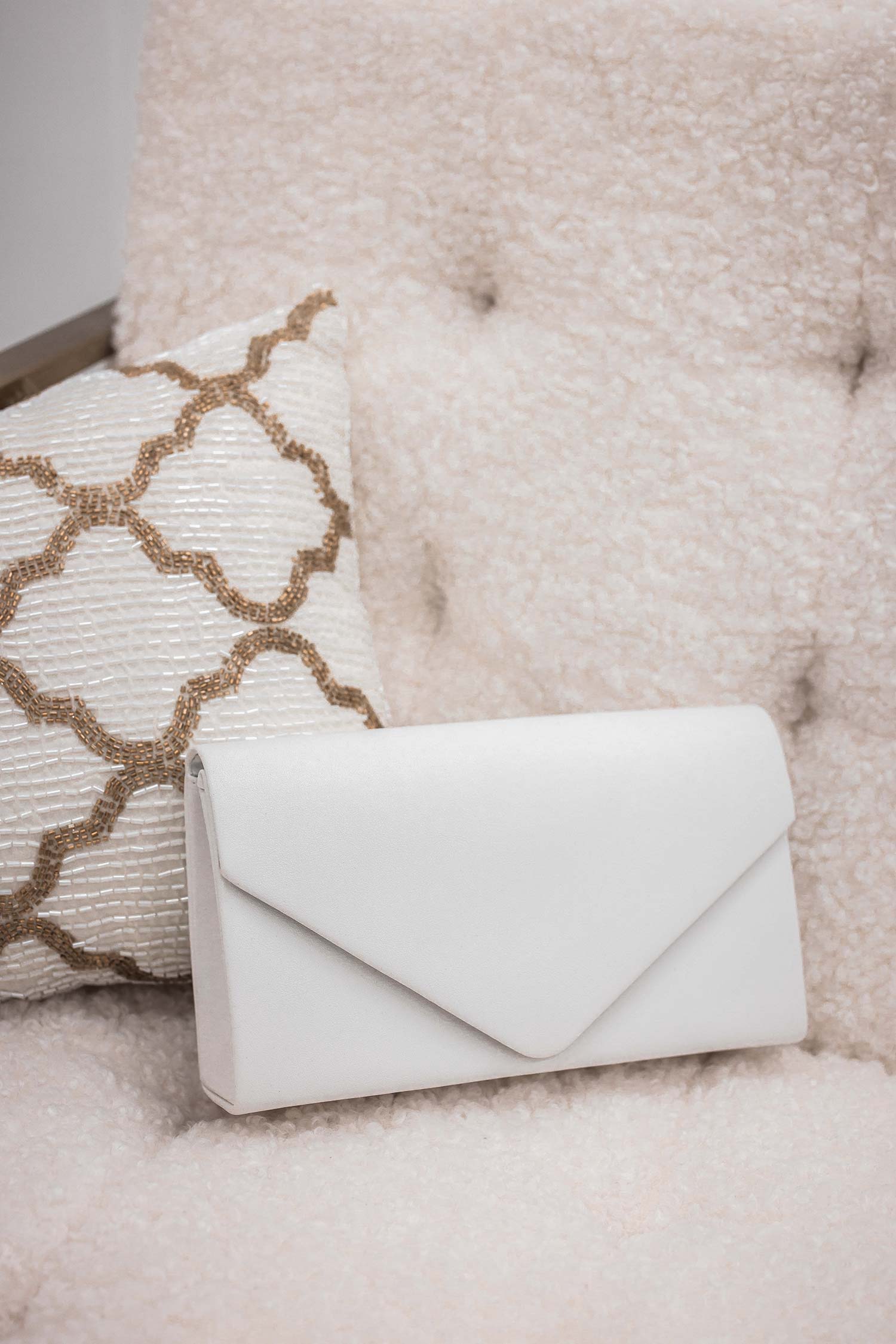 Sac - pochette B205 blanche en simili cuir