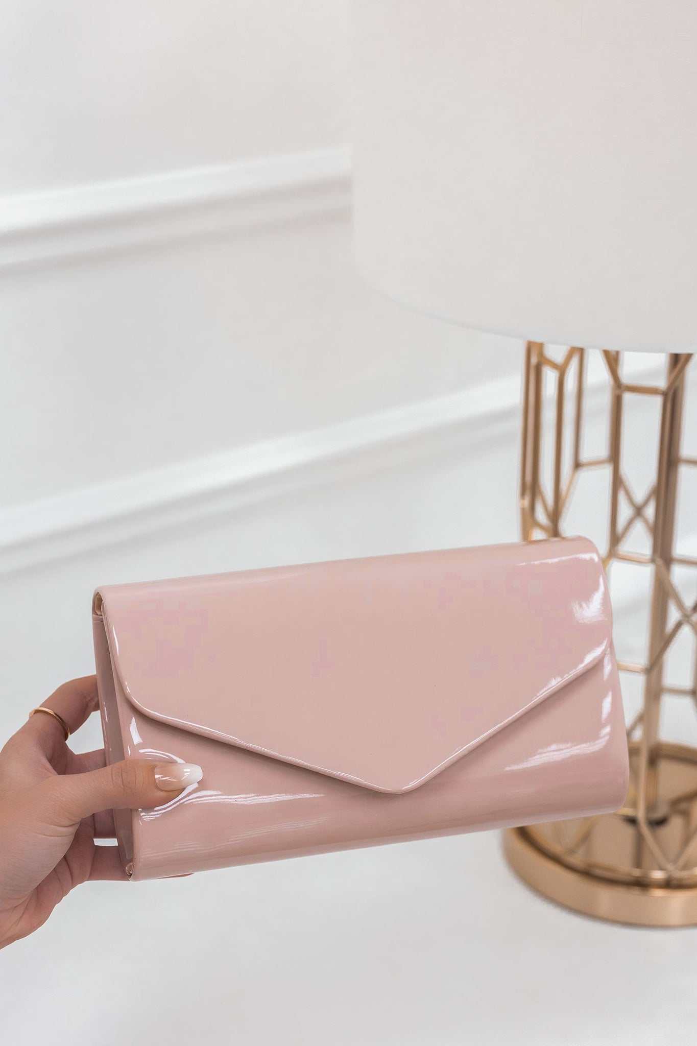 Bag - B206 pink patent leather clutch