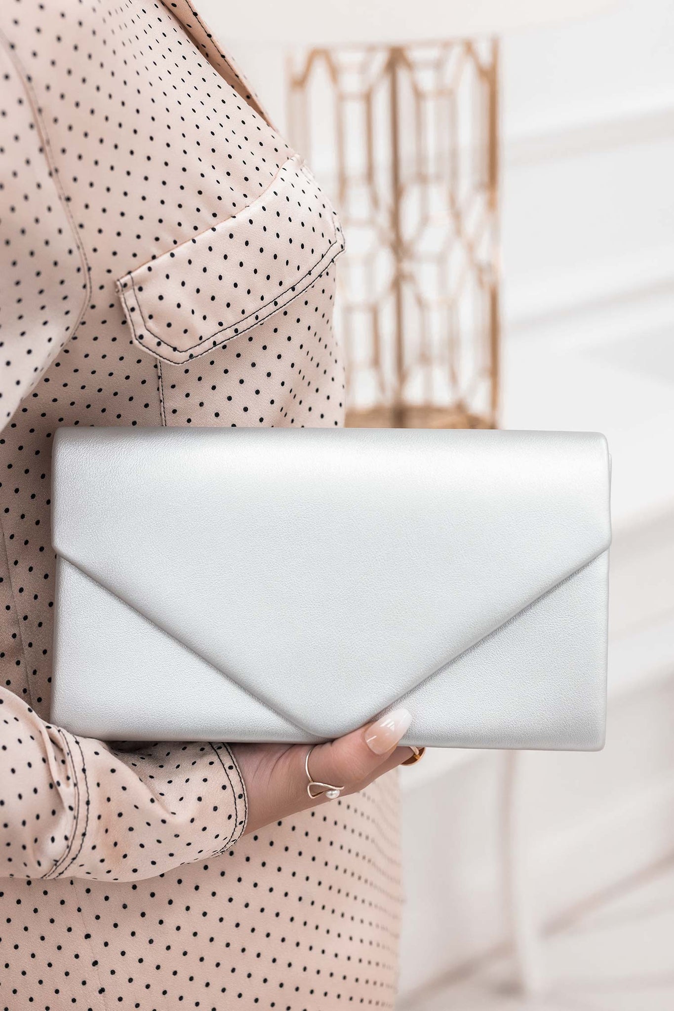 Bag - metallic silver B205 clutch