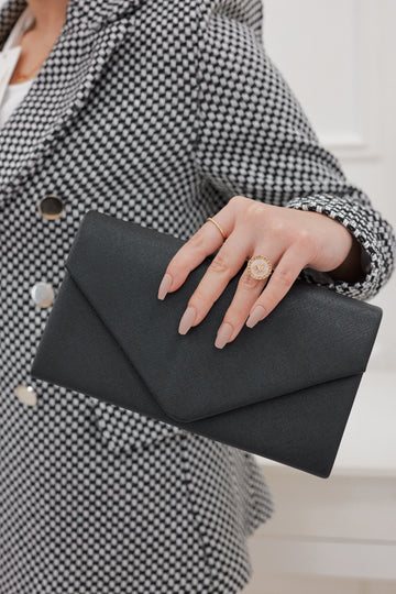 Black B210 clutch bag