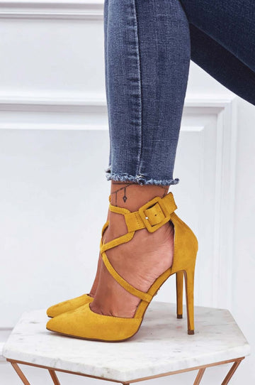 Mustard yellow suede pumps with high heel