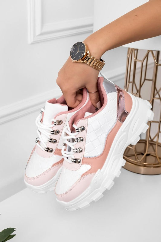 MAJA - Sneakers bianche con pannelli a contrasto rosa e ganci oro