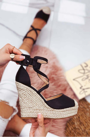 Espadrilles nere in finta pelle con zeppa e fasce ad incrocio